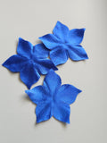 3 fleurs en satin de soie bleu roi pour bijoux mariage, scrapbooking, carterie, couture