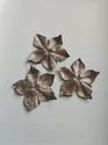 3 fleurs en satin de soie lamé or pour bijoux mariage, scrapbooking, carterie, couture