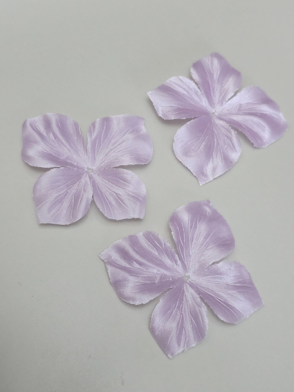 3 papillons en satin de soie violet parme pour bijoux mariage, scrapbooking, carterie, couture
