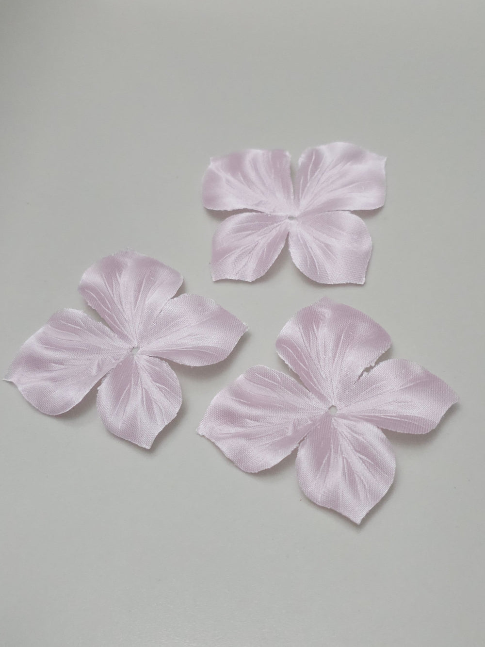 3 papillons en satin de soie rose pour bijoux mariage, scrapbooking, carterie, couture